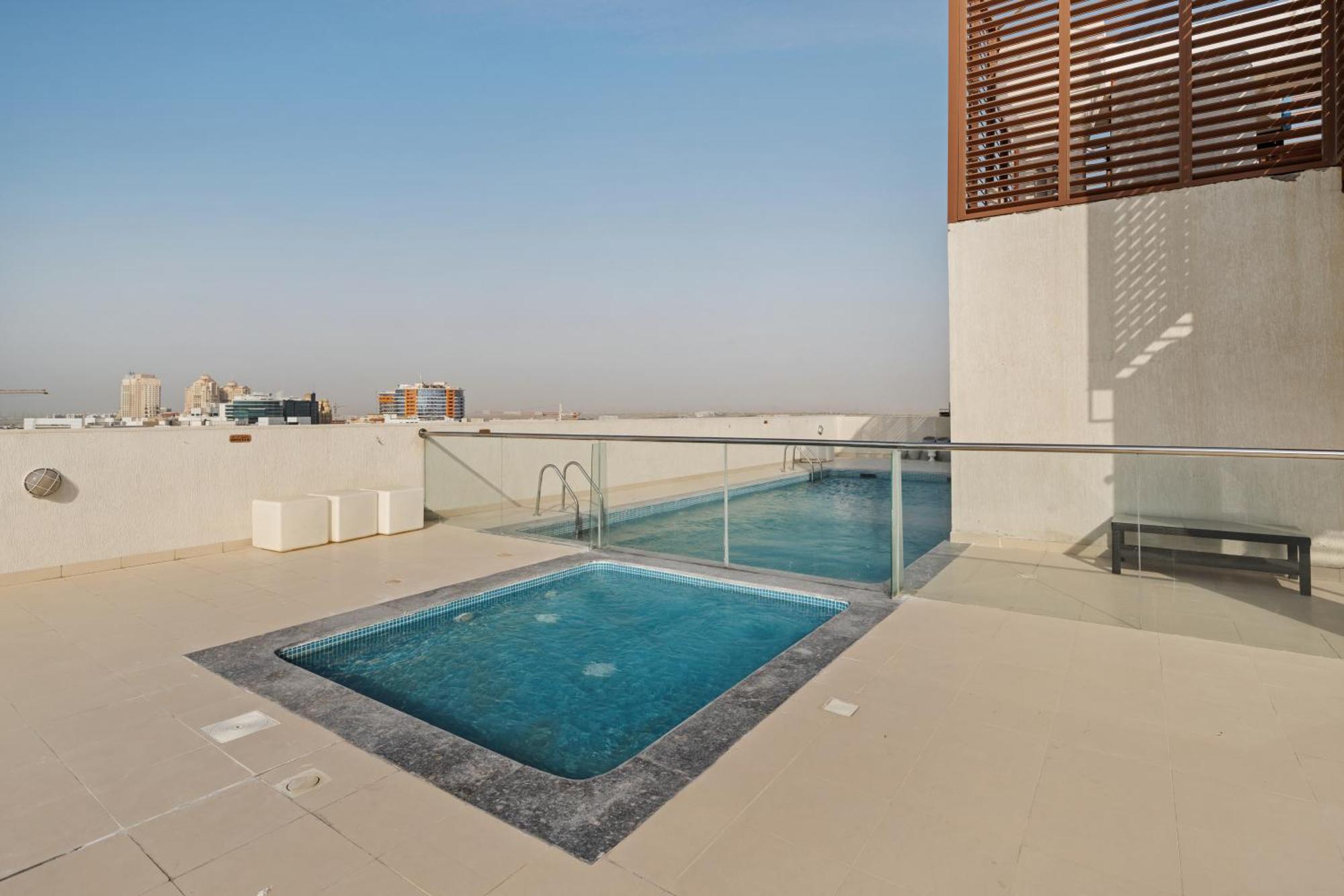 Bright In The Heart Of Silicon Oasis Appartement